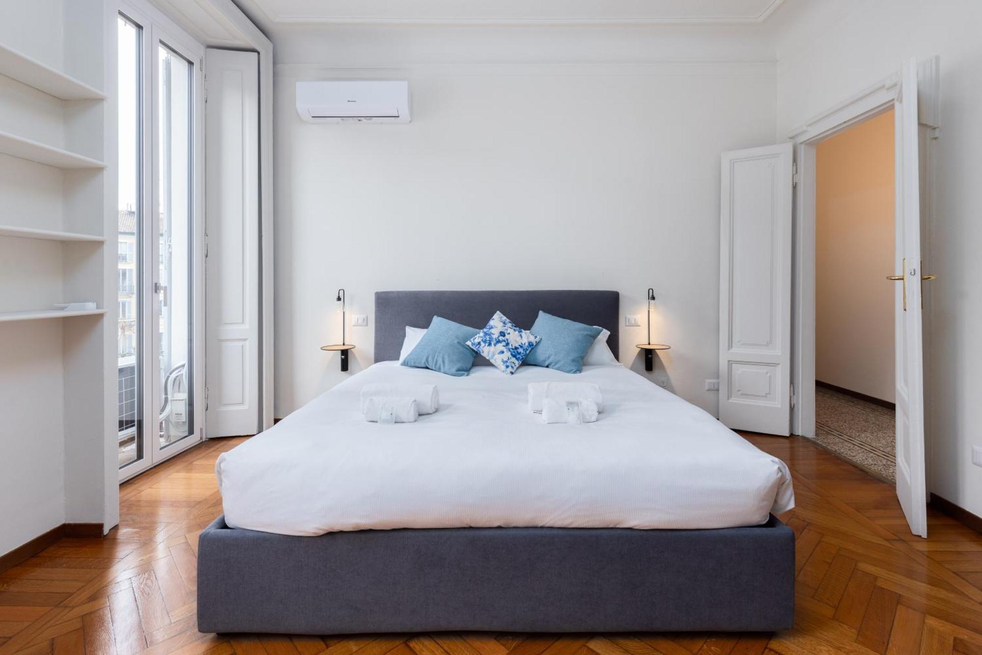 Living Uniqc Apartment - Duomo Milano Eksteriør bilde