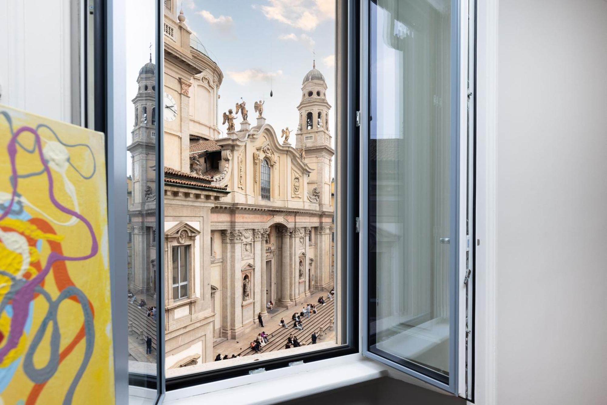 Living Uniqc Apartment - Duomo Milano Eksteriør bilde